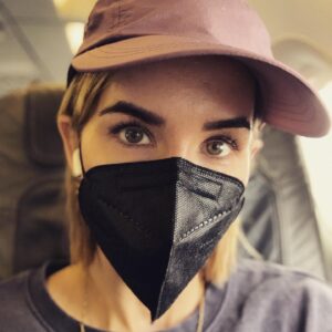 Maxi Warwel Instagram - „Wo bin ich?“ #losttrack #imzug? #imauto? #imflieger? #ständigunterwegs #partofthejob #actresslife #staysafe #schaukakau