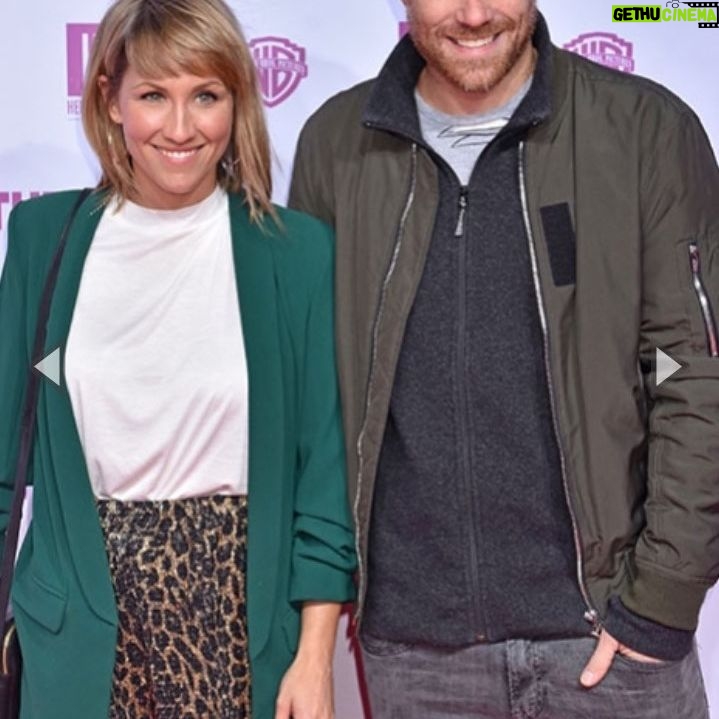 Maxi Warwel - 742 Likes - Neulich mit @haikoharakiri bei der Sweethearts Premiere....❤️
Ein wundervoller Film von @karolineherfurth, den ich als ‚Nadine’ tollerweise eröffnen darf. Unbedingt reingehen!!! 🙌