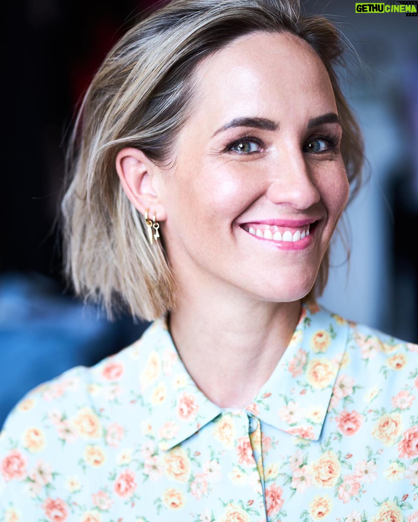 Maxi Warwel - 1.7K Likes - „Foto Nr.2“ #portrait #actress #gutelaune #sommer #newhairdocare #berlin #liebe. © @kimi_palme_portraits 👌 h&m @__julischulz__ 👏