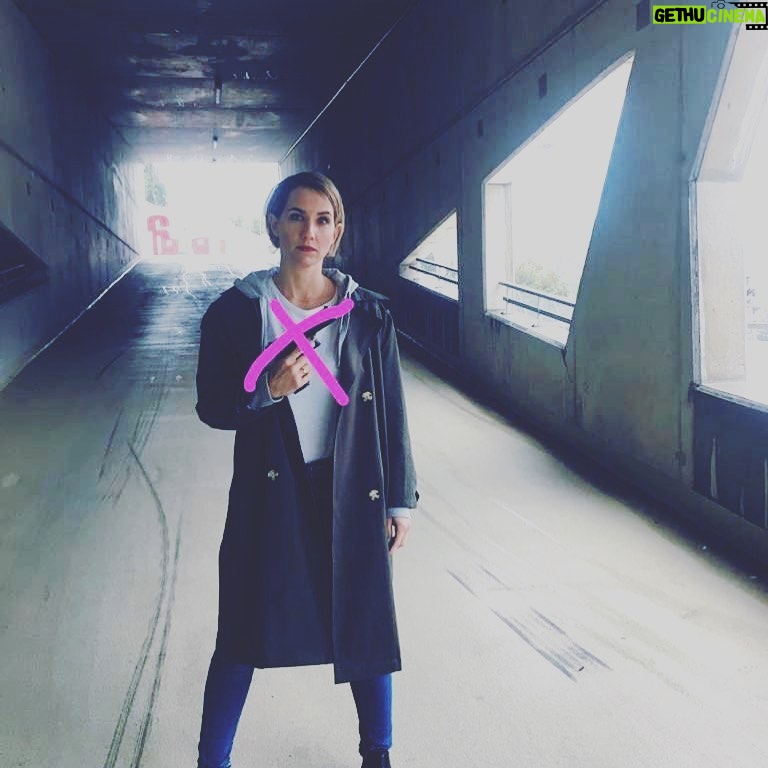 Maxi Warwel - 1.1K Likes - no more war, please! #peace #frieden #change #wecandobetterthanthat #shooting/noshootingplease