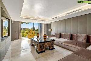Maxime Merkouchenko Instagram - Exceptional contemporary villa in the heart of Cap d'Antibes. 900m² of living space, landscaped park of 5000m². A true gem! 🏡💎 #DreamVilla #CapdAntibes #LuxuryLiving
Price < 30M€

Exceptionnelle villa contemporaine au cœur du Cap d'Antibes. 900m² habitables, parc paysager de 5000m². Un véritable bijou ! 🏡💎 #VillaDeRêve #CapdAntibes #LuxuryLiving