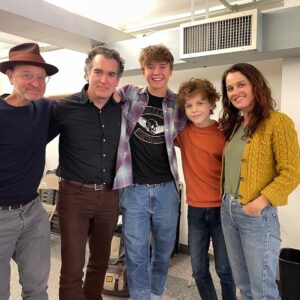 Maxwell Jenkins Instagram - After almost 6 months and countless flights… that’s a wrap on Dear Edward! Thank you NYC- it’s been real. I’ve loved getting to know you. And thanks to the best New York family I could have ever asked for 🍎❤️