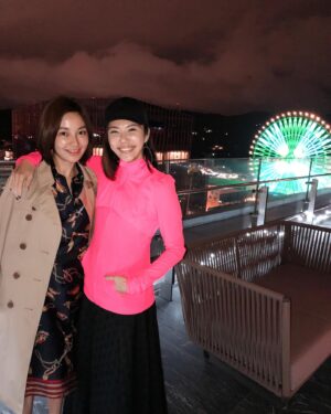 May Phua Instagram - Happy Birthday my dear sis. Sincerely wishing each year brings you more blessings and happiness for your life ❤️.
#fromcolleaguestolifelongfriends #growingwisertogether
