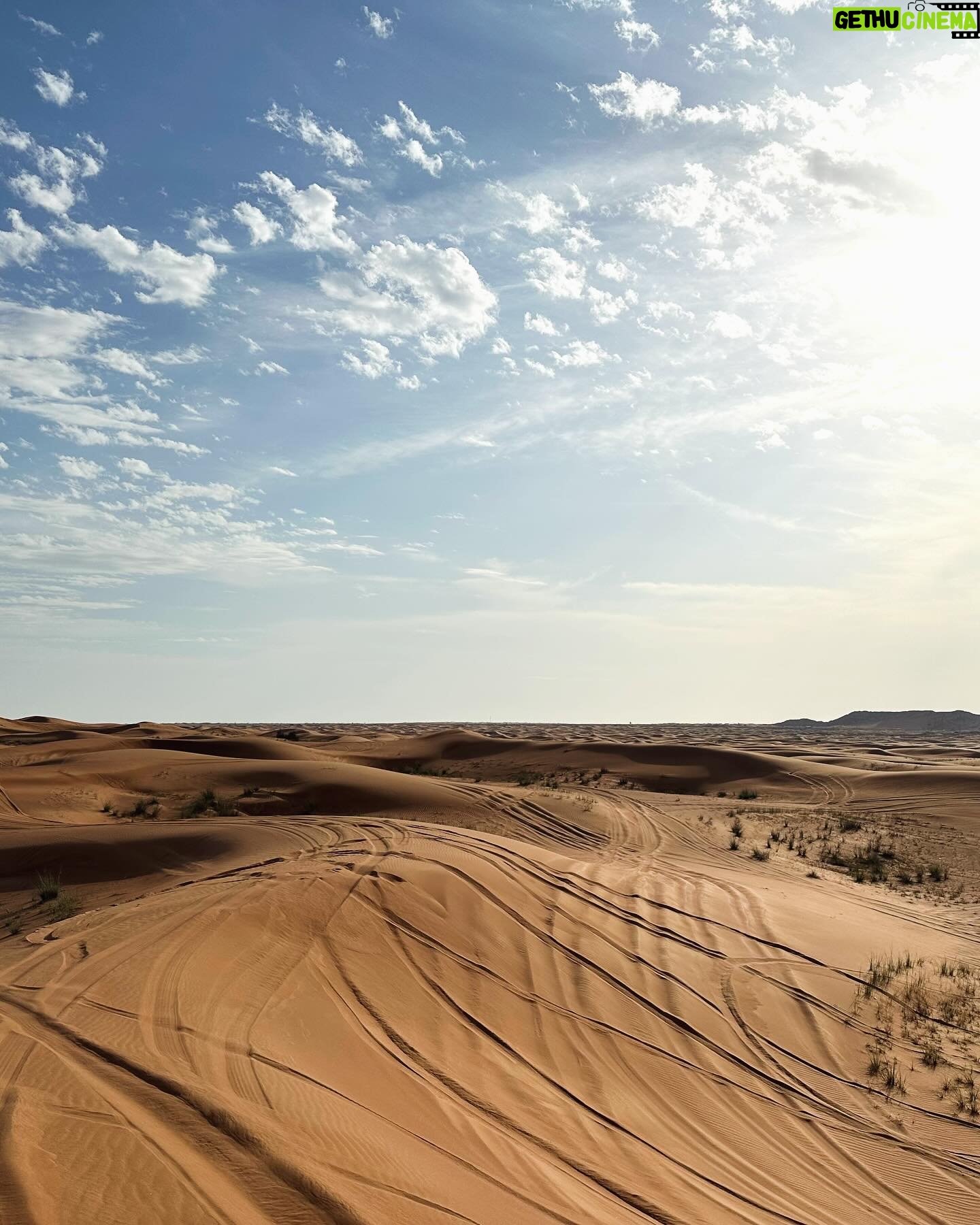 May Phua - 3 Likes - Hot, arduous to walk on sand. Walked uphill to inhale the beauty of seeing the vastness of the desert.
And jumping up doesn’t make it easier, thank goodness the photographer wasn’t too bad😂.
#dubaidesert
