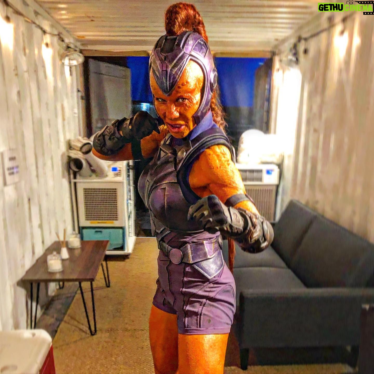 Mayling Ng - 1K Likes - Feeling kinda sticky😡
@thesuicidesquad #Mongal ⚔️ #greenroom fun doing night shoots 🎥 waiting to go on the beach scene set 🎬