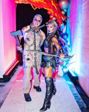 Mayling Ng Instagram - Am I late to post #halloween pics? 🧟‍♀️
Costume for life 🤙from @scorpionkingmovie #khensa ⚔️ @universalpictures