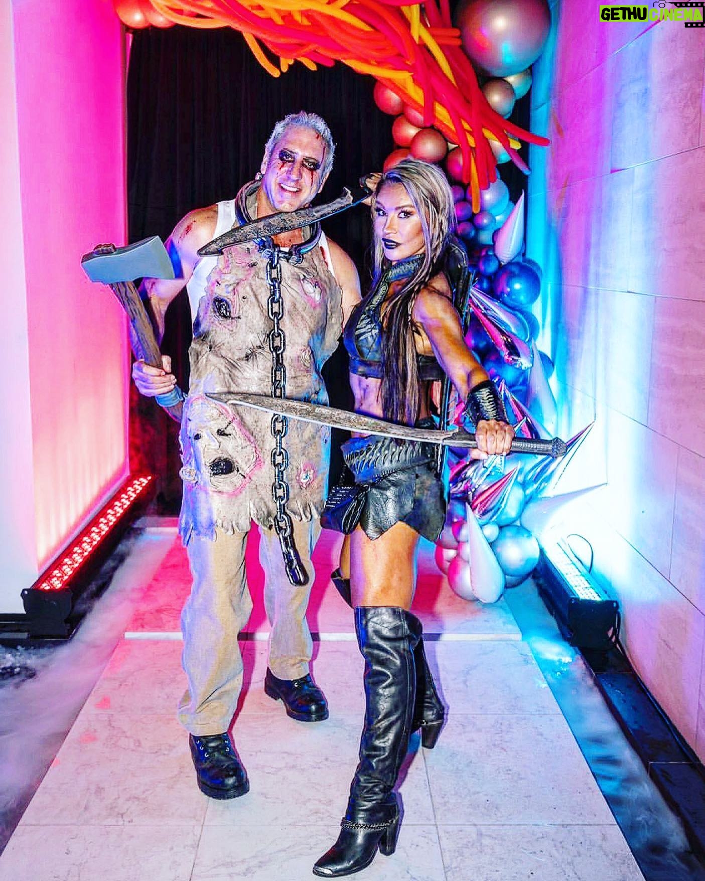 Mayling Ng - 0.9K Likes - Am I late to post #halloween pics? 🧟♀️
Costume for life 🤙from @scorpionkingmovie #khensa ⚔️ @universalpictures