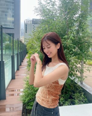 Mayuna Saburi Instagram - 💎地球に優しいサステナブルジュエリー💎

ご縁があり去年の夏にmi luna
 @miluna_jewelry に出会いました💍

一度輝いたジュエリーの天然石をアップサイクルし、新しい姿へと生まれ変わらせたサステナジュエリーブランド。

“時を旅するサステナブルジュエリー”

厳選された天然石やパールがとにかく美しく、想いやストーリーが込められたアクセサリーはパワーを感じ、日々を一緒に過ごしていきたいと思わせてくれます🌿
　
今回mi luna のオンラインマガジン”MY TIMELESS”の企画で取材をしていただきました。

mi luna のジュエリーや、ジュエリースタイリングについてのお話しているのでぜひ記事をチェックしてみてください😊 @miluna_jewelry のプロフィールのリンクから記事が読めます📖

楽しみながら地球に優しいことしていきましょう🌏💛

#miluna #mytimeless