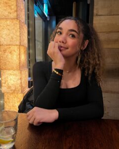 Actress McKenna Roberts HD Instagram Photos and Wallpapers January 2023