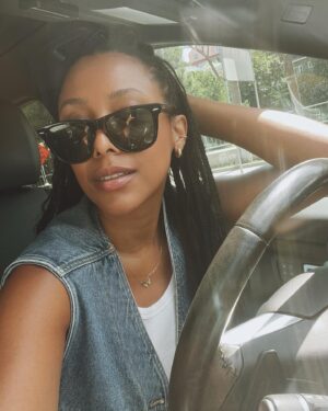 Meagan Holder Instagram - It’s actually insane what 12.2 mosquito bites and a long wait for a parking spot will make me do