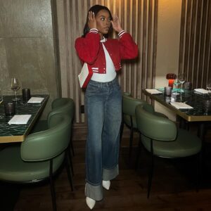 Mecole' Hayes Instagram - Date night 💌💄❤️

#datenight #dcrestaurants #BBMecole