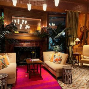 Mecole' Hayes Instagram - Home away from home! 🤎 I had a fabulous weekend staycation at @theivyhotel in Baltimore!

This intimate & private hotel is an absolute gem! I was completely blown away by the charm and luxury of this 19th century property, conveniently tucked away in Baltimore’s Mount Vernon Neighborhood! 

The service is hands-down some of the BEST that Ive experienced in a long time! From the self-service bar 🥂 to the complimentary valet service, I can’t wait to come back and experience this luxury over and over again!

#TheIvyHotel #SpaAtTheIvy #Baltimore