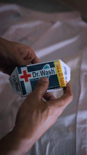 Meenakshi Raveendran Instagram - Presenting "Pulu Teacher" whose insane tales leave everyone confused — until she spits facts about how good Dr. Wash truly is!
.
.
.
Written & Directed By: @jithinnaz
Cinematography: @r.ashi___
Meenakshi's Costumes: @madebykirthi
Rish's Costumes: @originals.kannur

#DrWash #drwashwashing #stainout #shinein #drwasheffect #laundry #reelsinstagram #instagramreelsindia #reelsvideo #reelsinstagram #reels #reelsindia