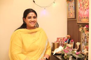 Meera Krishna, Meera Siva Instagram - Value your blessings 🙏🏻✨