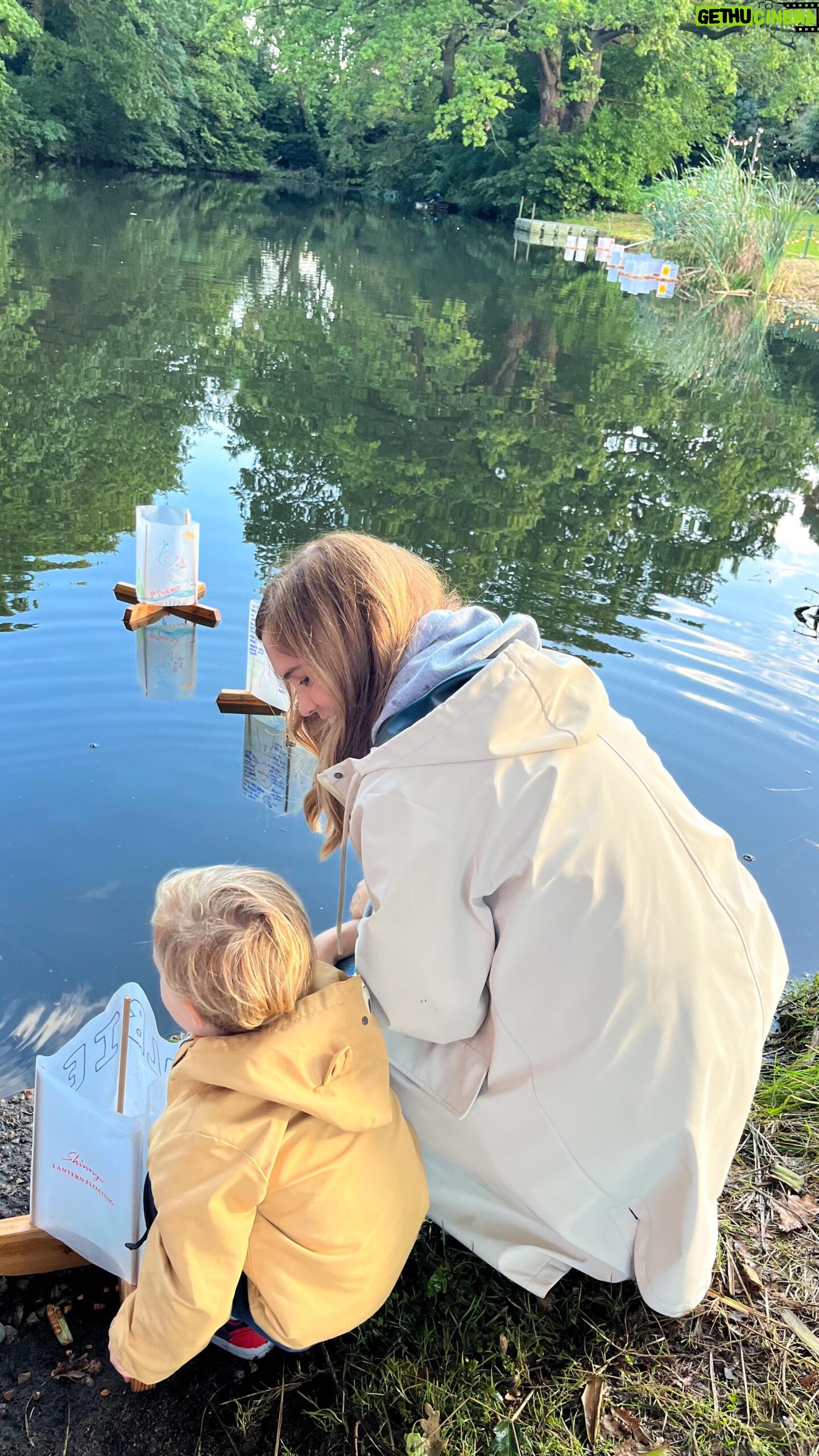 Megan Taylor - 3 Likes - Lantern making in Long Ditton.
We spent Friday afternoon/evening decorating, making and floating lanterns and it was adorable 🥰
•
•
•
#lanterns #buddist #buddistcenter #meditationspace #longditton #thingstodoinsurrey