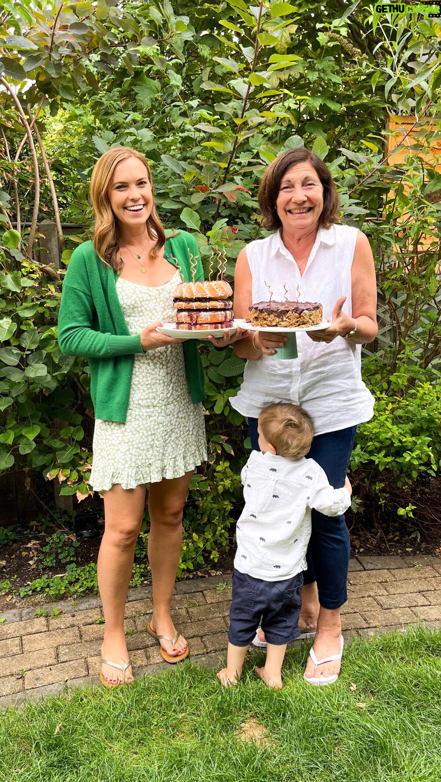 Megan Taylor - 97 Likes - WEEKEND OF CELEBRATIONS
Happy birthday for today mum ❤️ @glendagtaylor
Who else has this tradition when blowing out the candles on their cake? 🎂
•
•
•
#birthday #birthdaywish #candlescream #birthdaytraditions #traditions #familytraditions #somuchlovliness