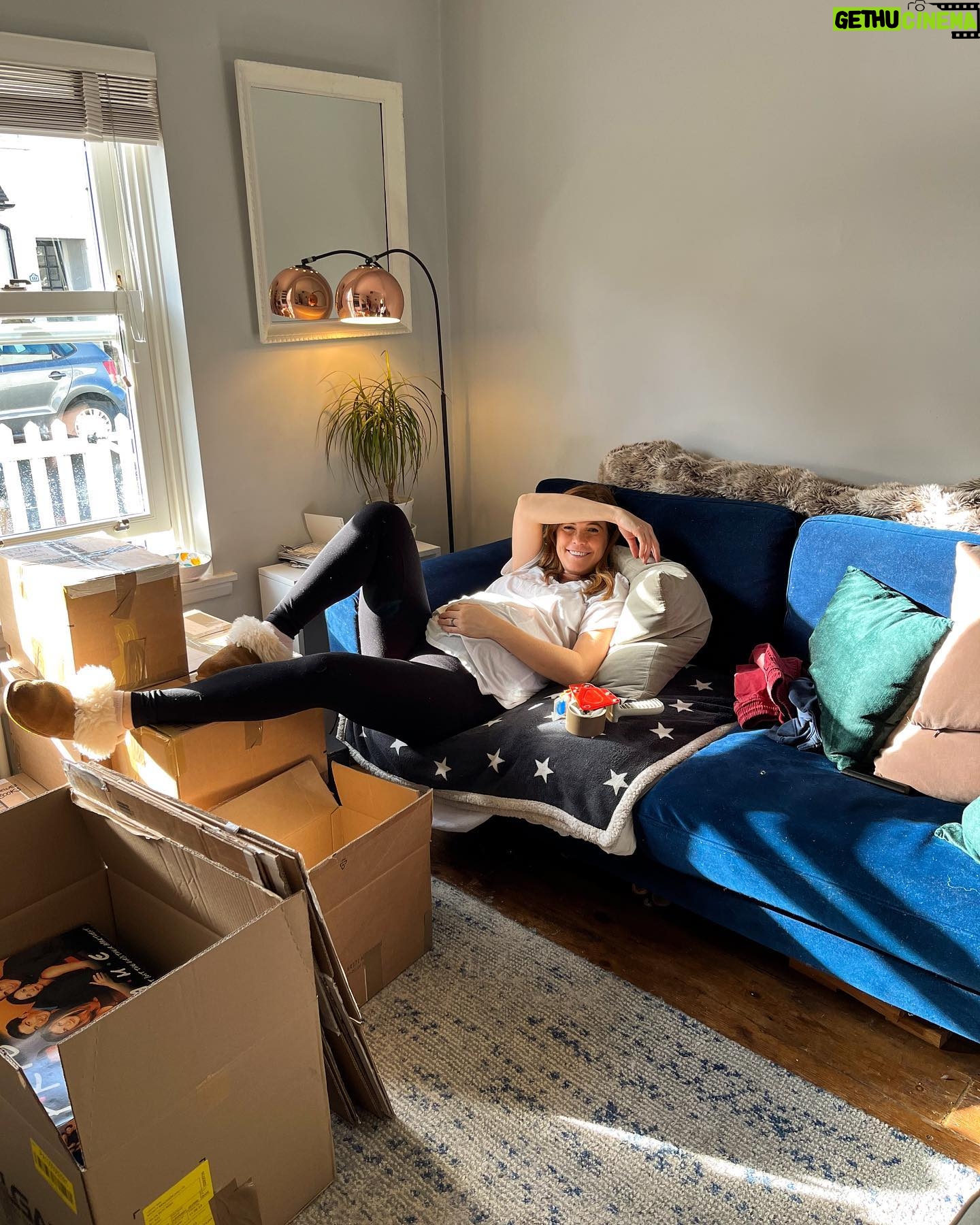 Megan Taylor - 3 Likes - A weekend of packing and I am absolutely exhaussssssted 😩
We have run out of boxes but still have a bit too pack 😬. Even if we had more boxes there’s actually nowhere to put them 😆.
Feeling a mixture of giddy excitement and pure terror at how upside down our life now is 😂. Praying that everything is going to go to plan. Pray that contractors turn up. Praying that we stay on budget. Praying that the kitchen at the new house isn’t totally unusable and that we can use it in a sanitary manner for a few month (there was the biggest spider in the world in the sink for our first two viewings so I didn’t do much inspecting of the kitchen 😆).
•
•
•
#movinghouse #lifeinboxes #letsmove #lotstodo moving house