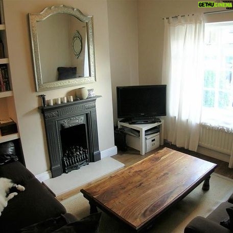 Megan Taylor - 3 Likes - We’re going home 🏡
I am so excited to say we are moving back to Thames Ditton!!! …next week 🤯
I am so proud of everything we have done to this house and have improved it so much. I will share some before and afters over the next week or so so that you can see the difference. This is the living room. Scroll to the last image to see how it looked before we moved in. They somehow made it look minuscule???
After an incredibly quick sale (5 days!!!) and a quick turn around (7 weeks!!!), we have officially exchanged and are actually moving 🏡.
However, I won’t believe it until we have the keys 🔑 😂
Our plan has always been to move back to Thames Ditton. It’s where I grew up. I lived there for 32 years!!!
It’s a real “do-er upper” so I hope you are ready to follow along for the reno journey.
YES, we are moving a month before baby is due and YES we do have 2-3 weeks of work to do on it before we move in and YES we are moving in to my parents house and YES I pray everything goes smoothly and baby doesn’t arrive too early 😆.
Am I crazy? YES! It was too good of an opportunity to miss out on imo and it’s our stepping stone back into the village we have both missed so much 🏡 💕
#homereno #homerenovation #beforeandafter #surreygirlatheart