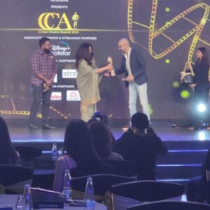 Megha Mathur Instagram - Joram swept awards for its writing bagged by @nakedindianfakir who brought all the attention to our table and nailed it there till the end with his impeccable speech and editing award by @avrobanerjee who didn't realise his award was being used to pose by a girl who was extremely happy for him. 🤩

What an absolute pleasure it was to be at the @filmcriticsguild Critic's Choice Awards with @smitatambe Tayee and @piyushputy who were on an outstanding list of nominations for best supporting actress and best cinematographer. Ardent supporters of Joram marking their presence at the ceremony were @ashimaavasthi @shariq_patel #PriyankaBanerjee and lucky me! ❤️

I was absolutely blown away by the striking subversion in the distribution of awards. It has made me optimistic of the new wave in Indian cinema. 
More power to all kinds of voices aching to be heard. ❤️

PS: @when_rajma_met_rice thanks for pushing me to get this picture, I didn't know an award would gleam up my face until I saw it myself. 🤭

#joram #bestwriting #bestediting #criticschoiceawards