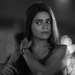Megha Mathur Instagram - Vani got off early from work to do what? 

Swipe right for the BTS from the fourth episode of Dillogical which is streaming now on @amazonminitv 

#dillogicalonamazonminitv #dillogical #vanidillogical