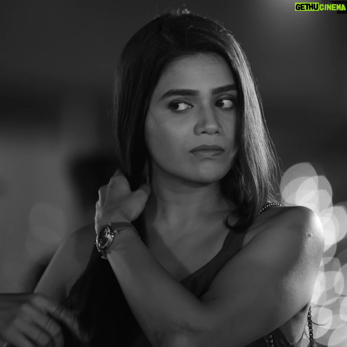 Megha Mathur - 399 Likes - Vani got off early from work to do what?
Swipe right for the BTS from the fourth episode of Dillogical which is streaming now on @amazonminitv
#dillogicalonamazonminitv #dillogical #vanidillogical