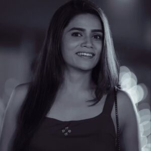 Megha Mathur Instagram - Vani got off early from work to do what? 

Swipe right for the BTS from the fourth episode of Dillogical which is streaming now on @amazonminitv 

#dillogicalonamazonminitv #dillogical #vanidillogical