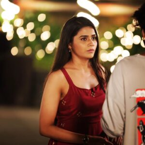 Megha Mathur Instagram - Vani got off early from work to do what? 

Swipe right for the BTS from the fourth episode of Dillogical which is streaming now on @amazonminitv 

#dillogicalonamazonminitv #dillogical #vanidillogical