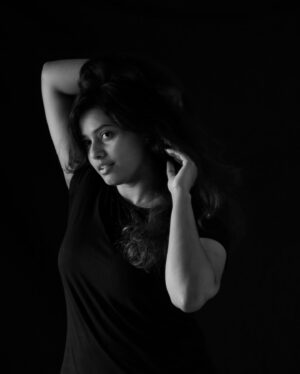 Megha Thomas Instagram - Half seen, Half unseen.

📸 @cherin_paul 

#blackandwhite #monochrome