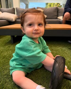 Meghan Trainor Instagram - MY SWEET BARRY BOY IS ONE!!! WHAT IS HAPPENING!? 😭🧸 I blinked but also it feels like I’ve known you my whole life. We all love you so much! Thanks for all the beautiful smiles and sweet hugs and kisses💝 you are a gift🥹 @darylsabara