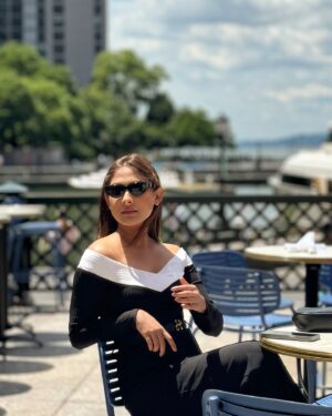 Mehazabien Chowdhury Instagram - Something to eat,
Somewhere to stay, 
Some people to call my own,
Someone to miss, 
Can life get any better than this ?