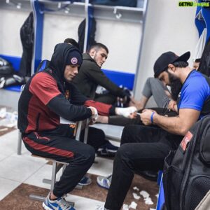 Mehdi Baydulaev Instagram - Работа над собой изменяет мир вокруг тебя🔥