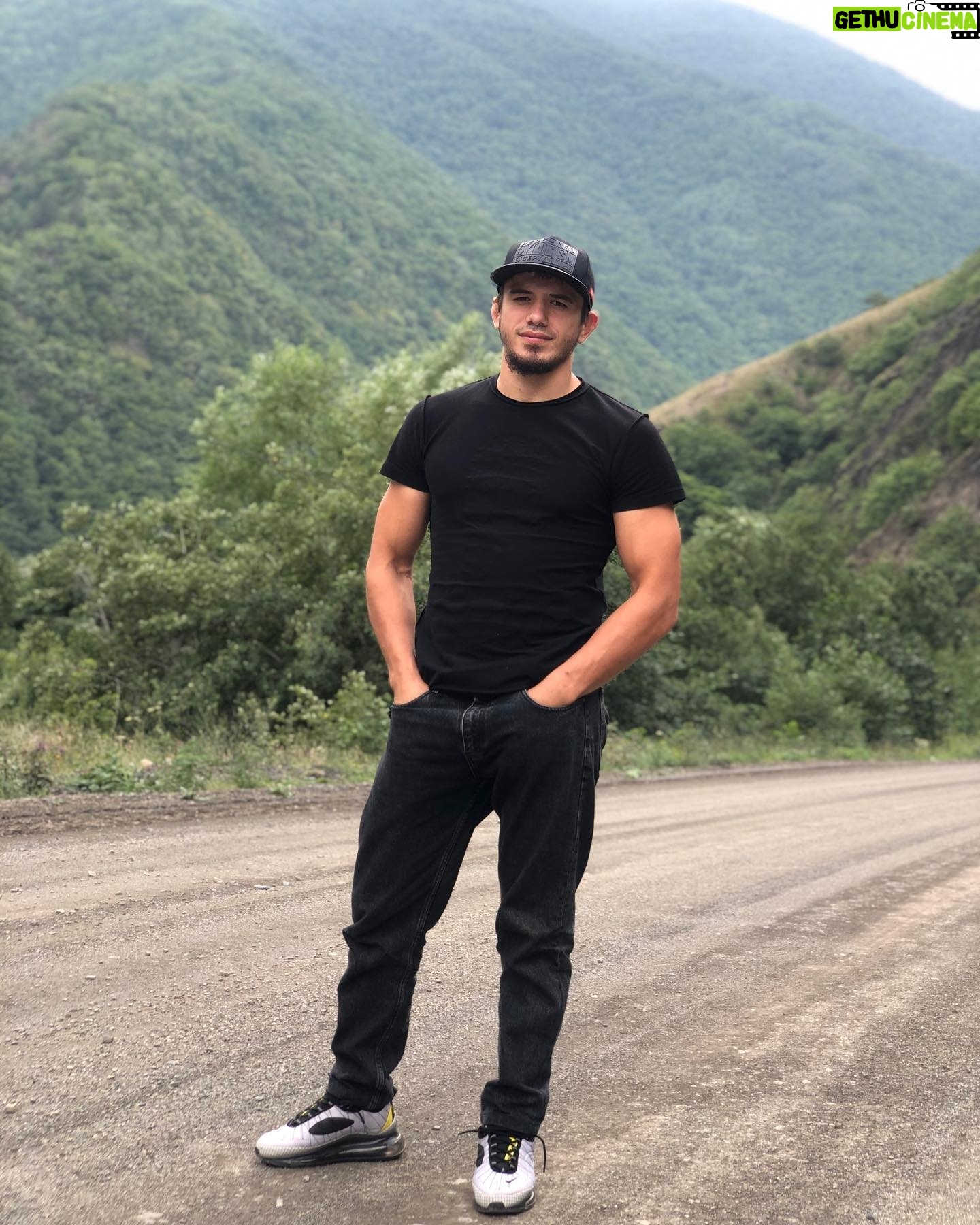 Mehdi Baydulaev - 1K Likes - š
