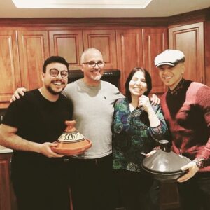 Mehdi Bousaidan Instagram - De la belle visite hier chez les parents! 
@rachidbadouri #tajineration