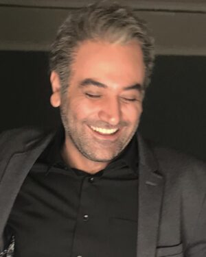 Mehdi Koushki Instagram - راز ناتمام این خنده 

حیف که فلو شده