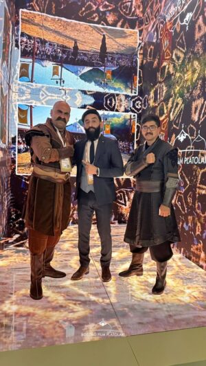 Mehmet Bozdağ Instagram - ATM Dubai’de 1. gün dolu dolu geçti! 

Yarın Osman Bey ve Bala Hatun, Bozdağ Film Platoları standında katılımcılarla bir araya gelecek! Takipte kalın.

The first day in #ATM Dubai was full of activities!

Tomorrow, Osman Bey and Bala Hatun will meet with visitors at the Bozdağ Film Platoları booth! Stay tuned.

#ArabianTravelMarket #Dubai #OsBal #OsmanBey #BalaHatun