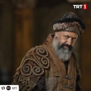 Mehmet Özgür Instagram - #Repost @trt1 with @make_repost
・・・
’‘Devletin nizamı; Nizamülmülk!‘’ 🖋⚔️
#UyanışBüyükSelçuklu yeni bölümüyle şimdi TRT 1’de başlıyor! 🙌🏻

#Uyanış
#ÖzüSözüİnsansözüi̇nsans

@uyanisbuyukselcuklu