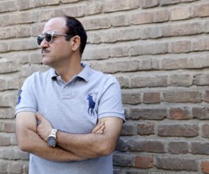 Mehran Ghafourian Instagram - دیوار 
عکس از 
@masoumesalehbeigi