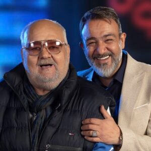 Mehran Ghafourian Instagram - .
خوشحالم که طبق آمار برنامه #شب_خوش مورد پسند شما بیننده های بسیار محترم وعزیز تلویزیون قرار گرفته ، خوشحالم که تونستم برنامه ای بسازم با تیم بسیار خوب شب خوش در شان شما عزیزان
اینو بدونید که خیلی دوستتون دارم و همه تلاشم همیشه اینه که شما بیننده های محترم و عزیزم رو خرسند وراضی کنم …دوستتون دارم
#مهران_غفوریان 
#تاک_شوی_شب_خوش
@shaabkhoshtv3