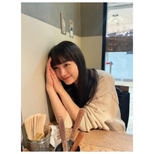 Mei Fukuda Instagram - 東京の桜の開花はまだみたいですね〜🌸
寒暖差も花粉もまだまだ戦わなければですね🥹🔥