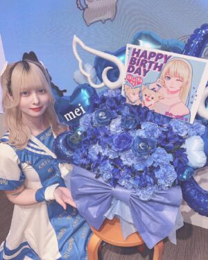 Mei Hashima Instagram - 生誕祭1日目ありがとうございました🩵🩶
久々にみんなに会えて幸せでした。
明日で終わってしまうと思うとまた寂しくなっちゃうけどこの時間の幸せ噛み締めて楽しもうと思う！

今日は本当にありがとう☺️