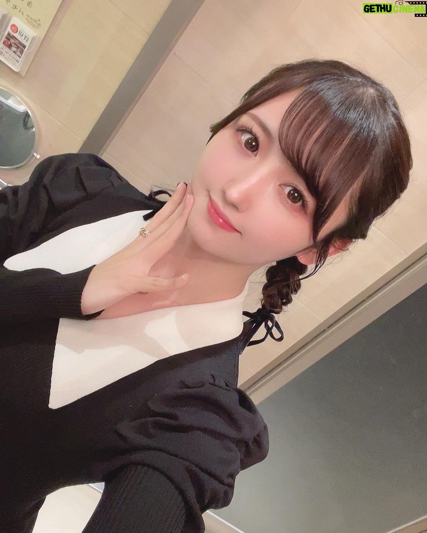 Mei Okada - 3.7K Likes - ⠀ ⠀ ⠀
⠀ ⠀ ⠀
明けましておめでとうございます🌸🎍
今年も自分の感覚を大切に
のびのびと
周りの環境に感謝をし、
1つひとつを楽しめたらと思います…(*´꒳`*)✨
今年はさらに色んな挑戦をしていけたらと思っているので
皆さんも一緒に楽しんでいただけたらとても嬉しいです🧸💘
2023年よろしくお願いします🌅
(これ!っていう写真がやっと決まったのでインスタ更新☺️)