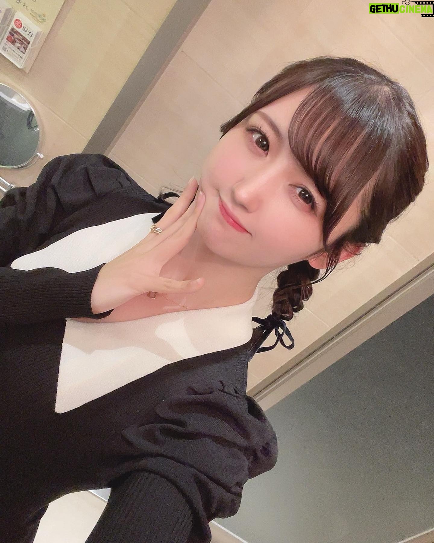 Mei Okada - 3.7K Likes - ⠀ ⠀ ⠀
⠀ ⠀ ⠀
明けましておめでとうございます🌸🎍
今年も自分の感覚を大切に
のびのびと
周りの環境に感謝をし、
1つひとつを楽しめたらと思います…(*´꒳`*)✨
今年はさらに色んな挑戦をしていけたらと思っているので
皆さんも一緒に楽しんでいただけたらとても嬉しいです🧸💘
2023年よろしくお願いします🌅
(これ!っていう写真がやっと決まったのでインスタ更新☺️)