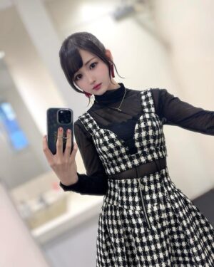 Mei Okada Instagram - 🐧