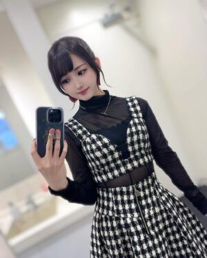 Mei Okada Instagram - 🐧