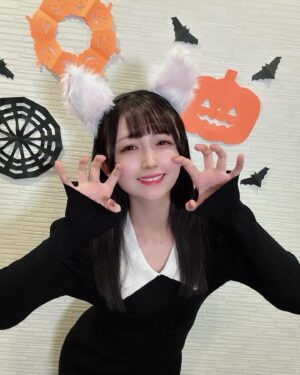 Mei Okada Instagram - ❤︎🎃 Happy Halloween 🐈‍⬛❤︎