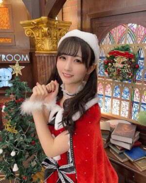 Mei Okada Instagram - .
.
クリスマス終わってしまいましたが
せっかくなので載せておきますね …*ﾟ🎄🥨