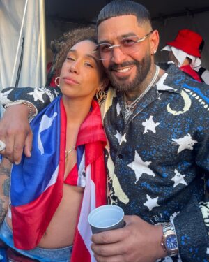 Mela Murder Instagram - I had the honor and privilege of being invited to represent Puerto Rican pride in my birth place Brooklyn NY at the Red Bull culture clash alongside New York City legends!! Ive been trying to find the words that capture how major this moment was but it’s been hard Every single person who was apart of this created an atmosphere that was so authentic to our roots and expression within our Pride. Nuyoricans have and will always contribute so much culturally to this city. It feels so good to celebrate our roots with each other on this level WEPA!!!! Shout out to all the crews that put on for their culture what a gift it was to witness all of your greatness. 

@yourfavoritetwins @djbembona @djtonytouch @remezcla @christianmartir @uniiqu3music @redbullmusic @nuevayorkinos @judysantosofficial @iamj.i @jimjonescapo 

@nol0ngtalk congratulations on the win ! Clash culture comes from Jamaica so we salute and respect. Pero what you said about Puerto Ricans not playing dance hall at the parade was a lie and the AI Michael Jackson was wack 😂 I had to get that off my chest but we love you downnnn and Boricuas are Caribbean so your victory is our victory ! QUE VIVA Puerto Rico