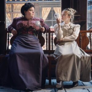 Melanie Field Instagram - Tonight’s finale will make you hotter than wearing these costumes in summer in Budapest which was HOT 🔥

So proud of everyone’s hard work. Happy Finale! 

@thealienisttnt