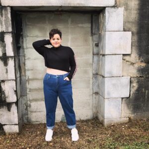 Melanie Field Instagram - I asked my dad to take a photo of me in my cute new outfit and he perfectly executed. God I love him. .
.
.
.
.
.
#celebratemysize #whatfatgirlsactuallywear #effyourbeautystandards #plussizefashion