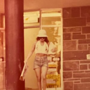 Melanie Papalia Instagram - On November 16th I suddenly lost my beautiful mother. There are no words to describe the love or loss I feel but she really loved a good Instagram post…so this one is for you Mom❤️ 
You were my first love and you’ve always been my best friend. You were so kind, so generous, so adorable and SO sassy. You always had a way of making everyone in a room smile. You were my biggest cheerleader, made me laugh like no one else and you have never given me bad advice. You held my hand through becoming a mother and so many ups and downs in this life. You were a real girls girl and you will always be my personal definition of strength. You could read my mind and always knew exactly what I needed. I will miss literally everything about you~your 5 phone calls a day, your voicemails telling me to answer my phone, the smell of your perfume, the sound of your voice~  I know you gave me enough love to last a lifetime so I will hold onto that and if I’m really quiet I can still hear you guiding me, telling me it’s going to be ok. Thank you for being the most incredible mother. I love you always❤️